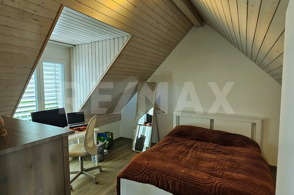 maison duplex de 5 pièces, photo 8 sur 10