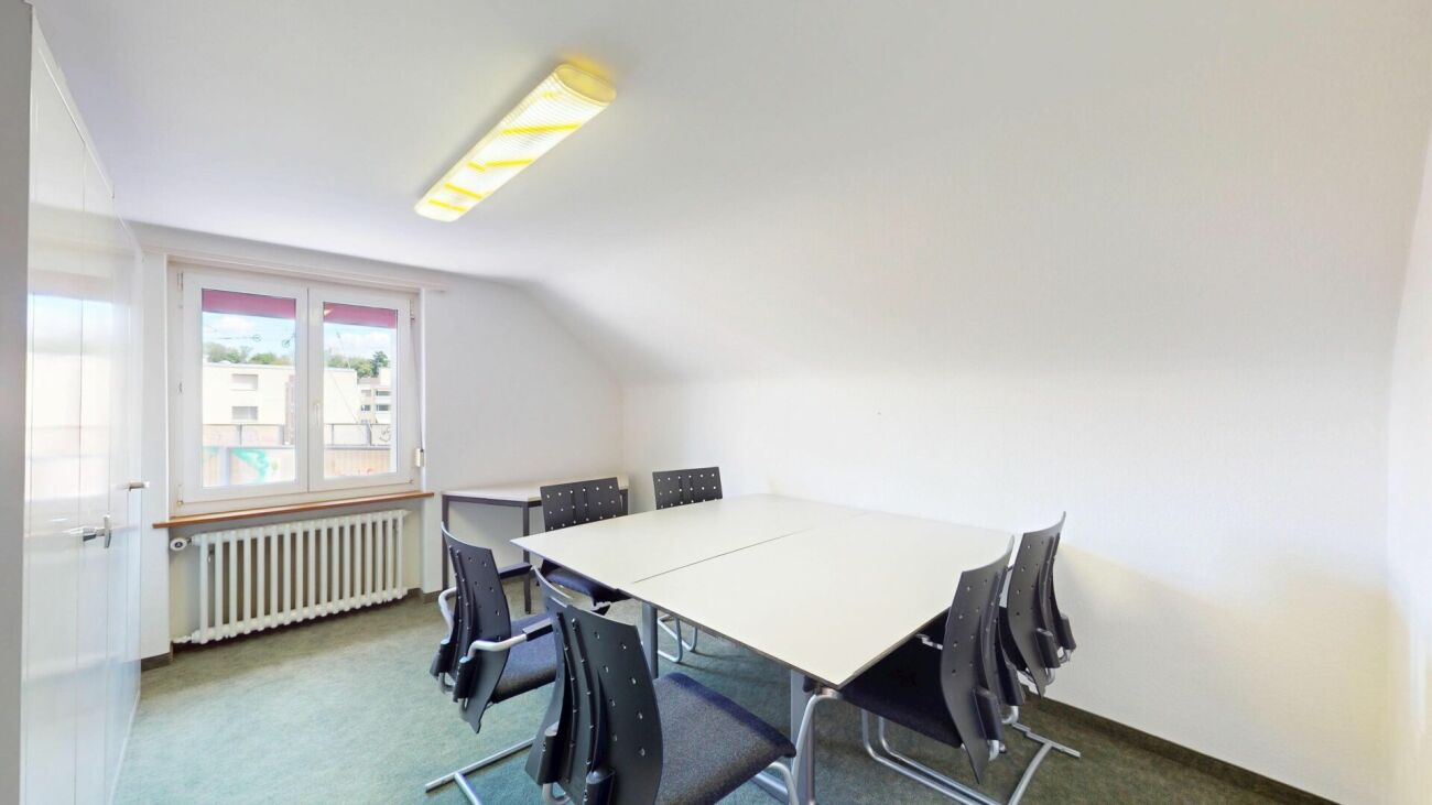 135m² bureau