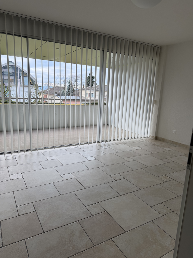 107m² office