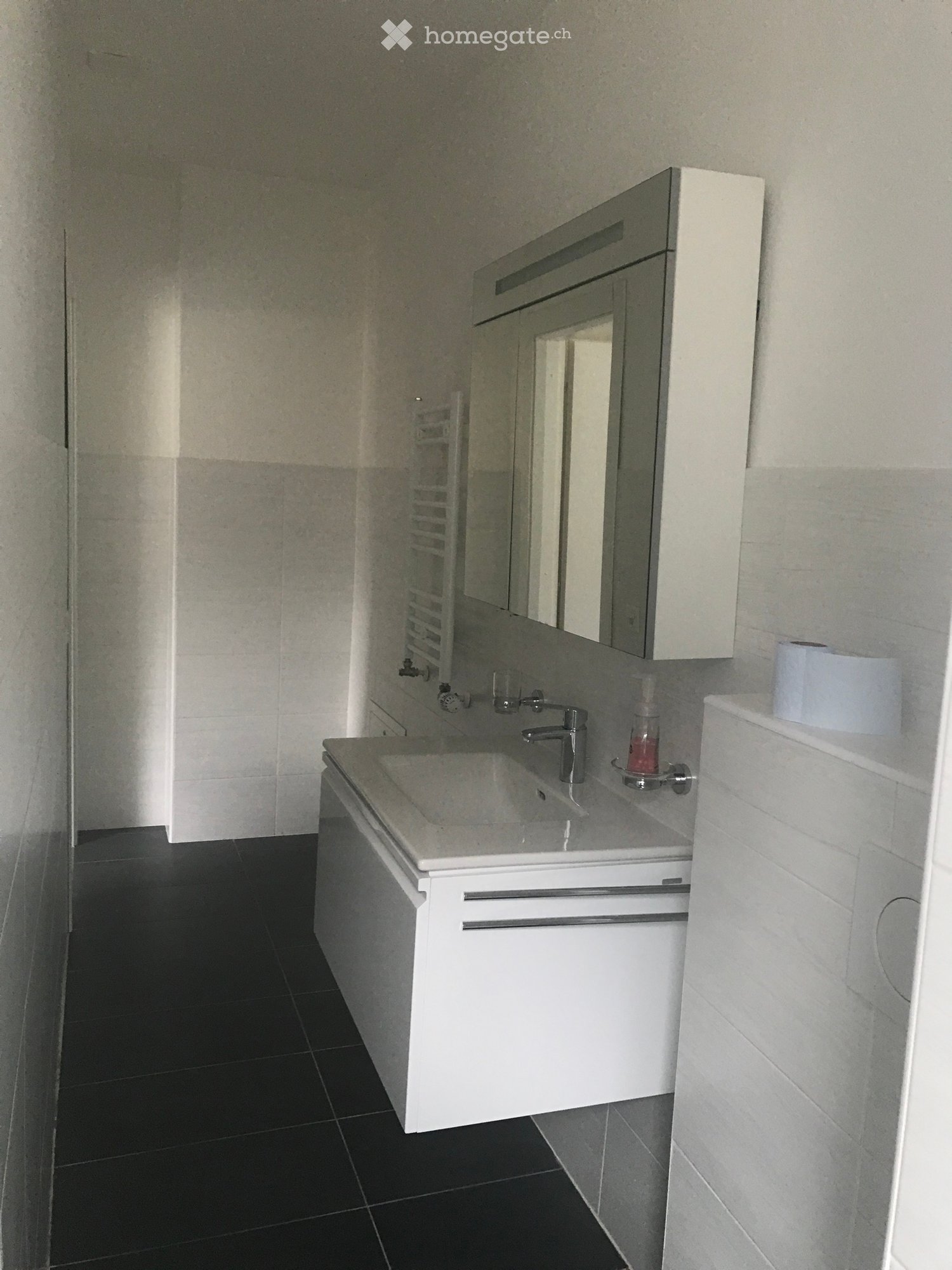 1 room apartment, photo 2 sur 3