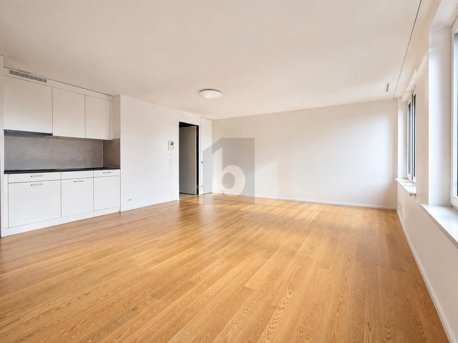 Bureau de 77m²
