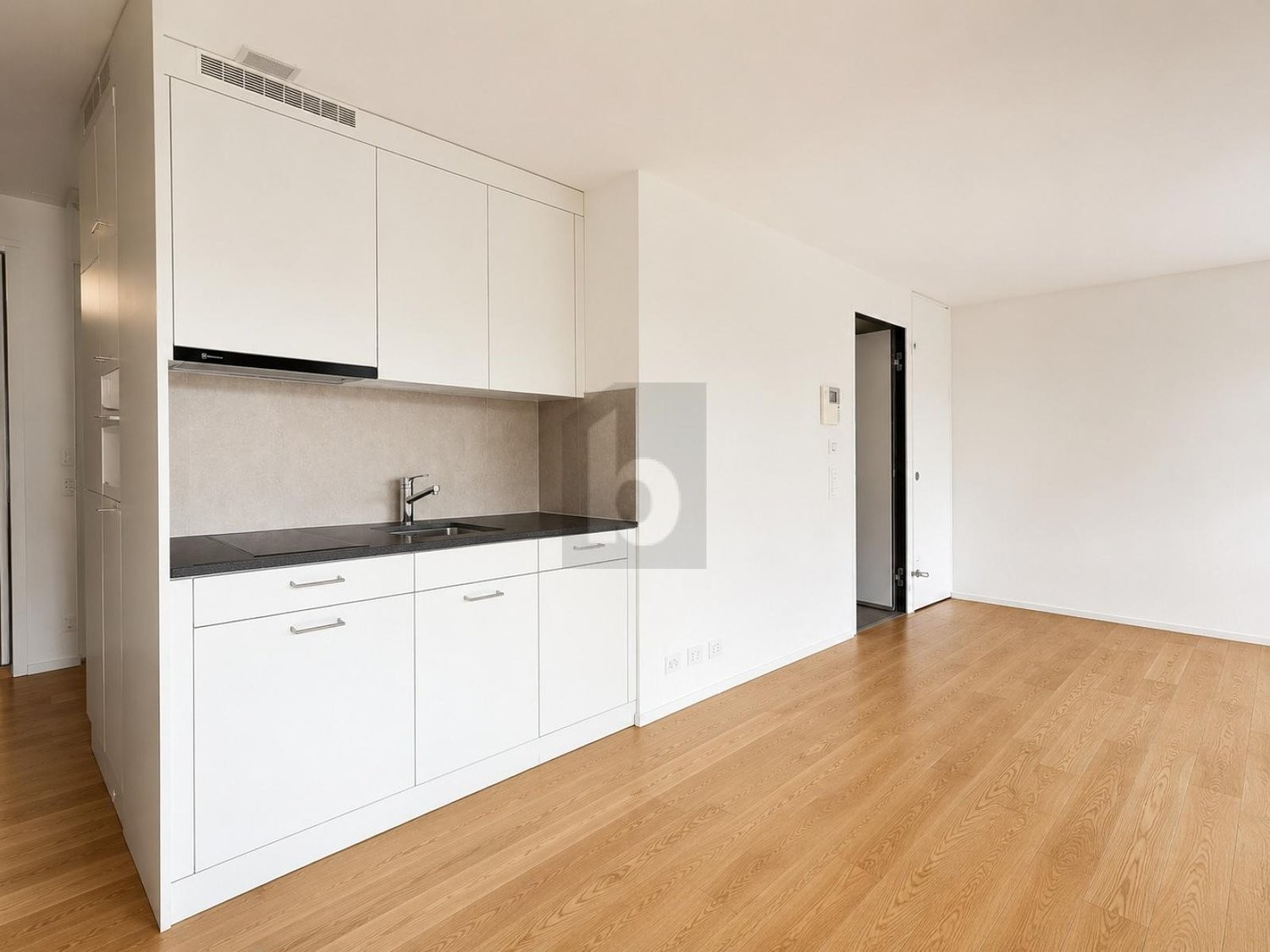 Bureau de 77m²
