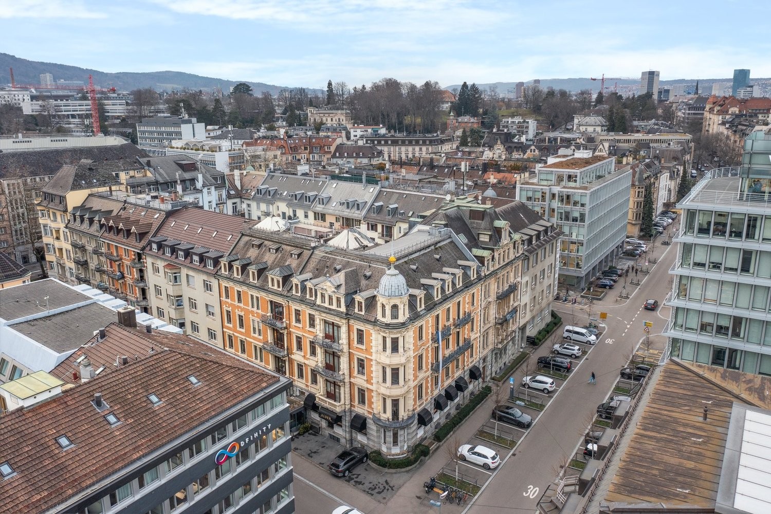 147m² bureau, photo 2 sur 4