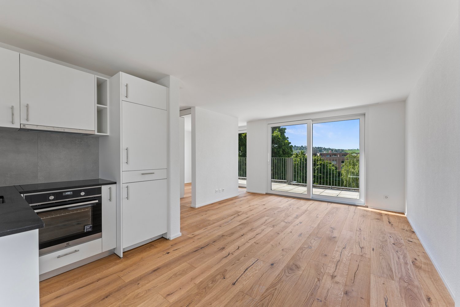 Appartement en attique de 2 ½ pièces, photo 2 sur 10