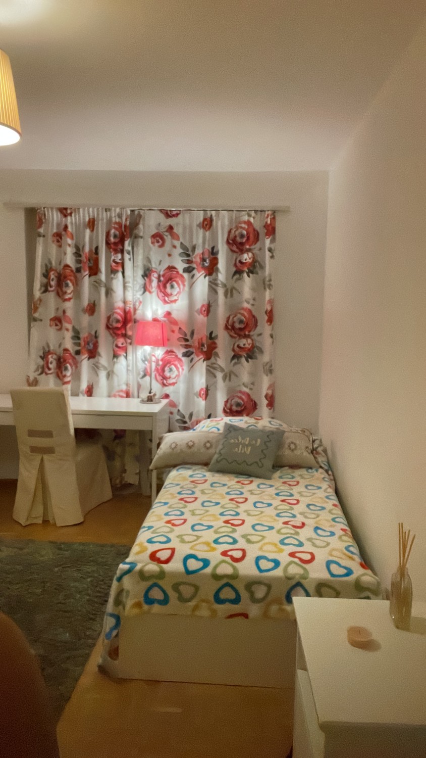 Chambre dans une colocation, photo 2 sur 3