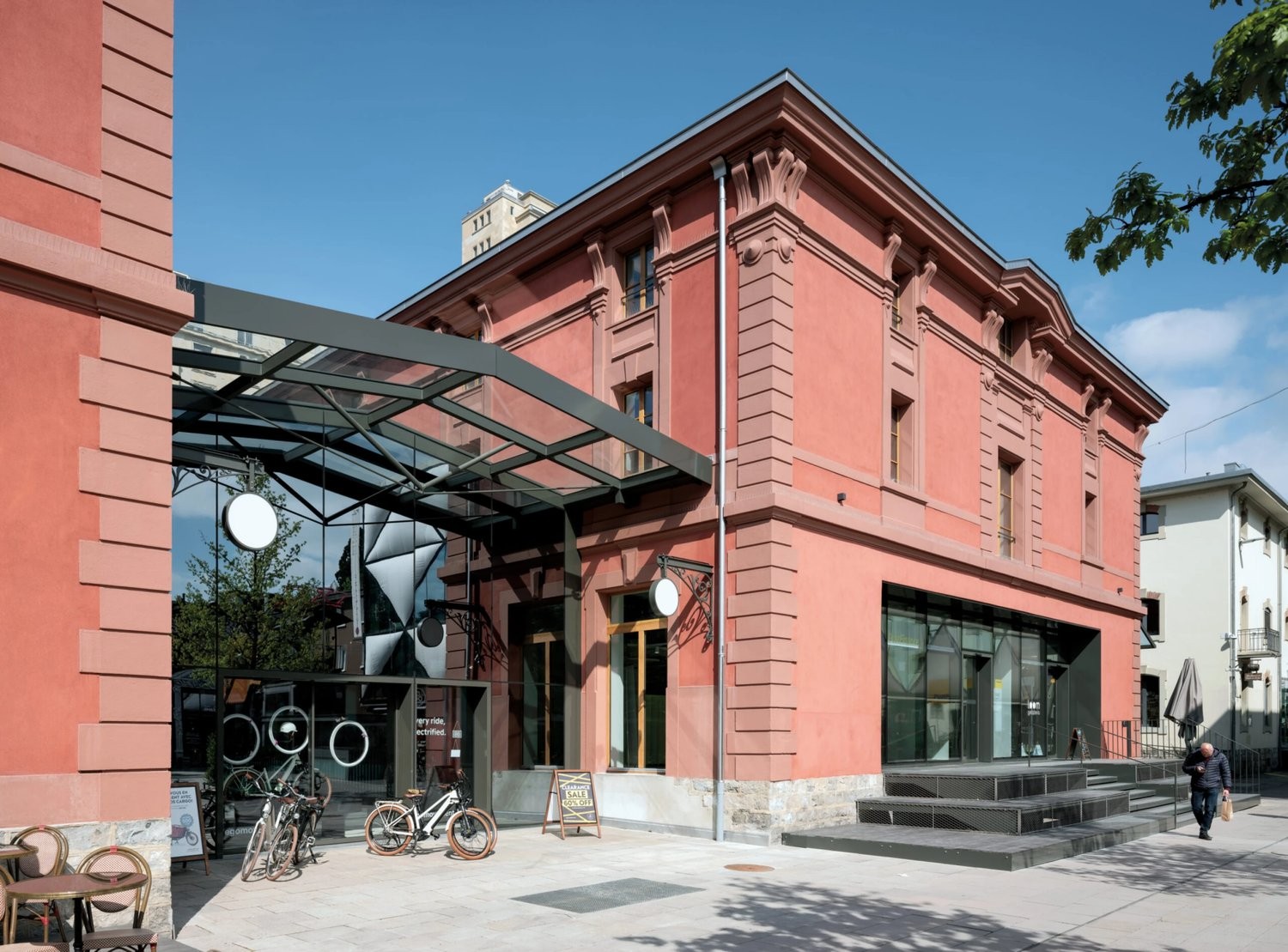 322m² negozio