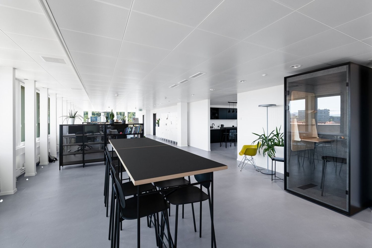 1149m² de bureaux