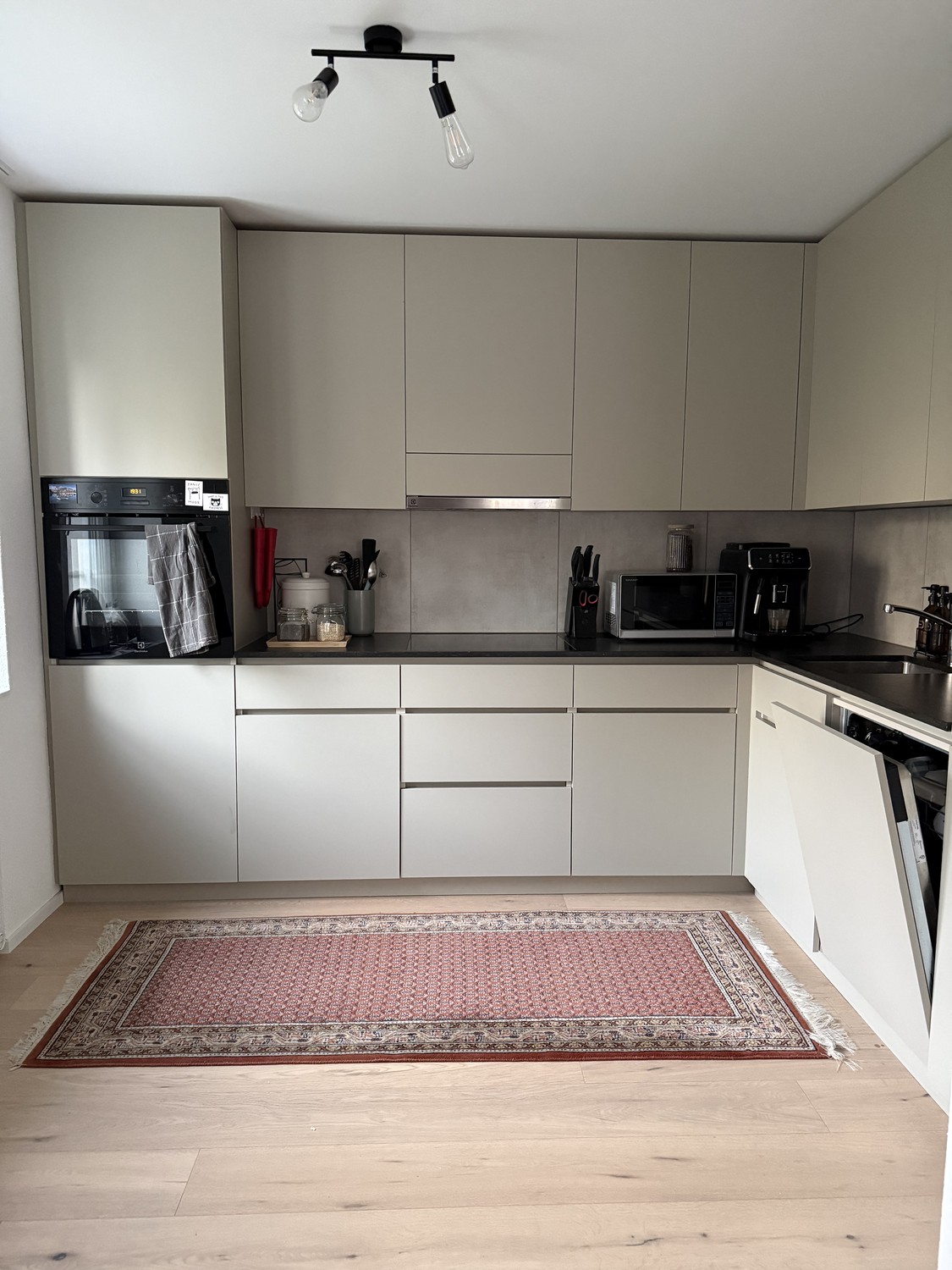 Appartement de 2 ½ pièces, photo 2 sur 9