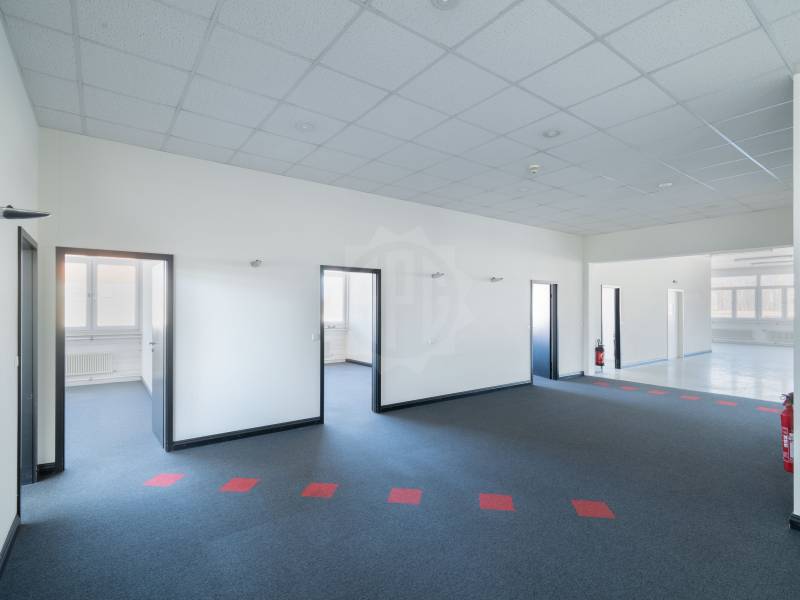522m² industrial object