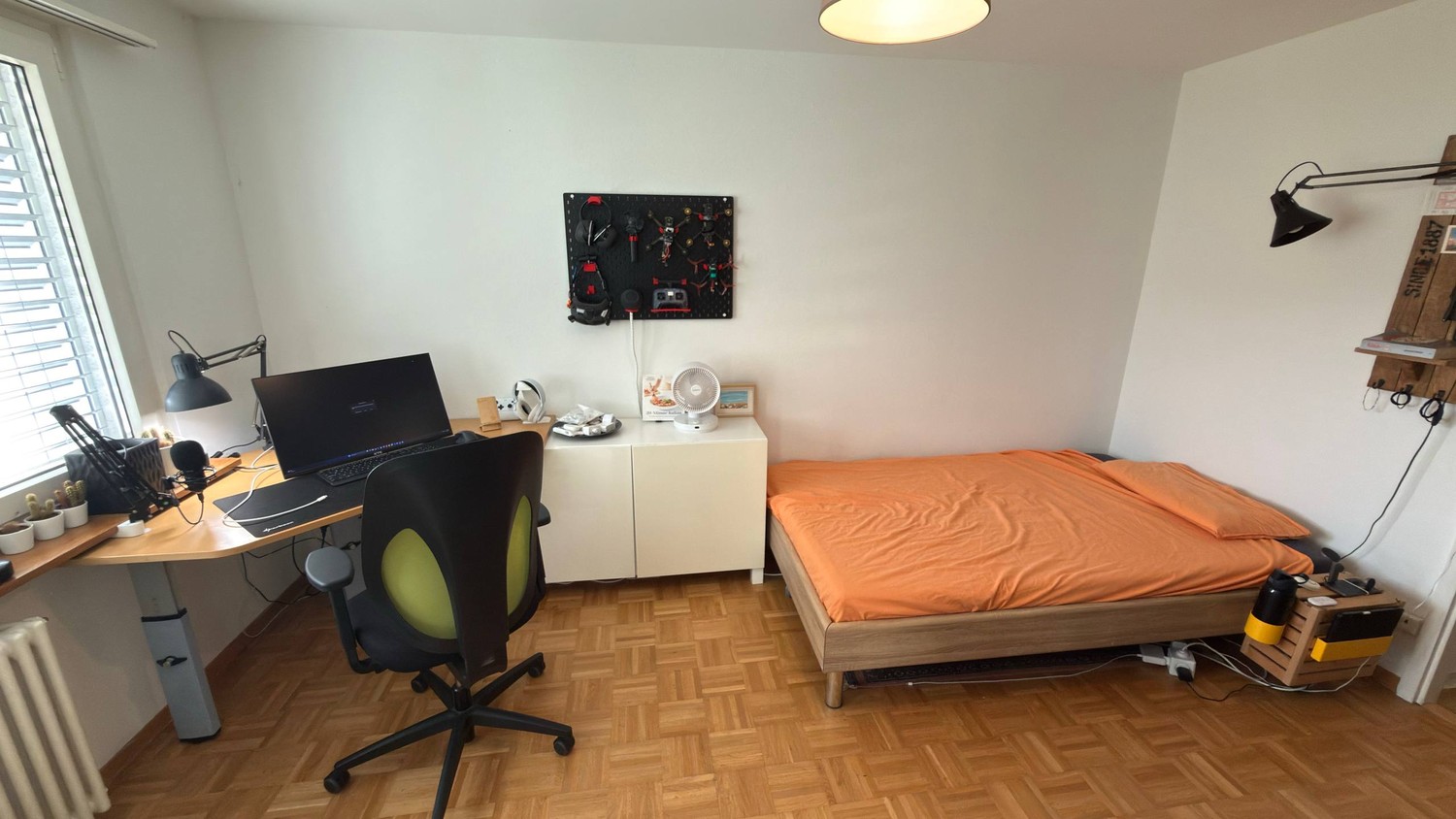 Chambre en colocation, photo 1 sur 8