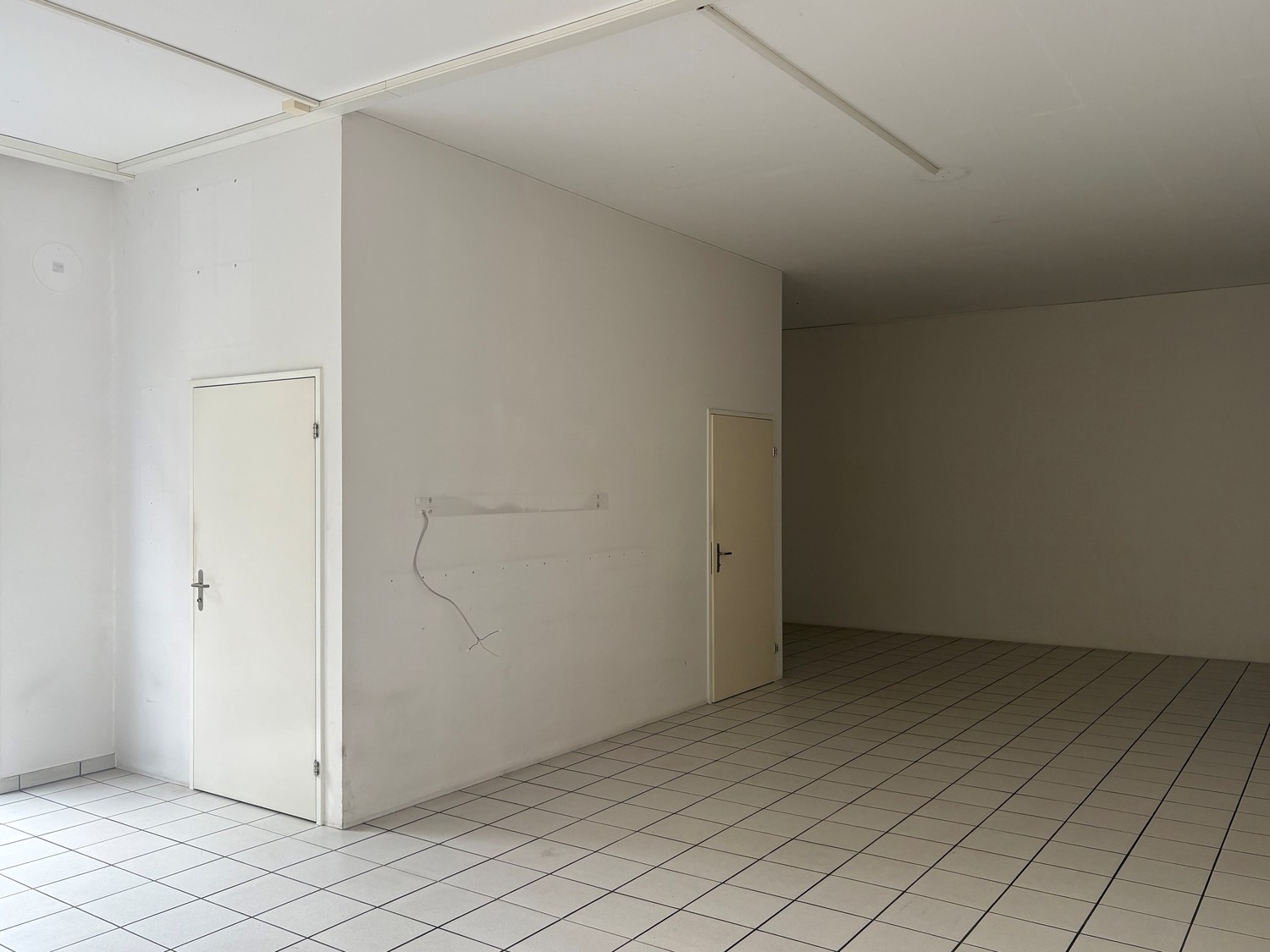 negozio di 120m²
