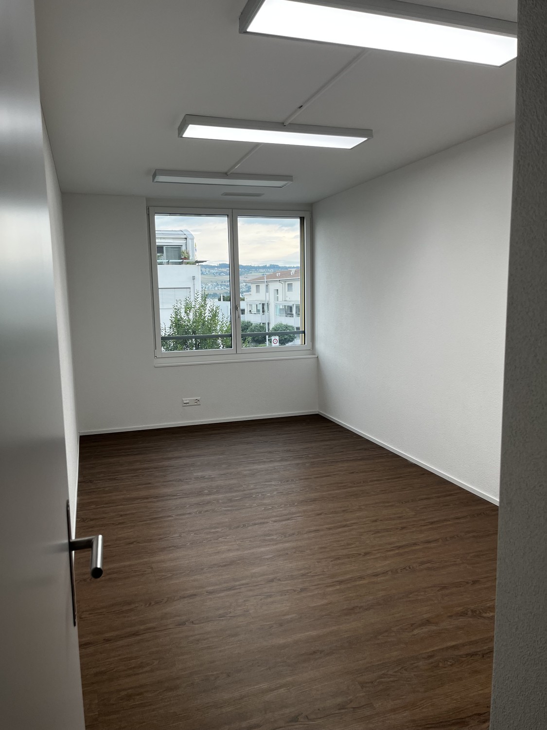 139m² bureau, photo 7 sur 10