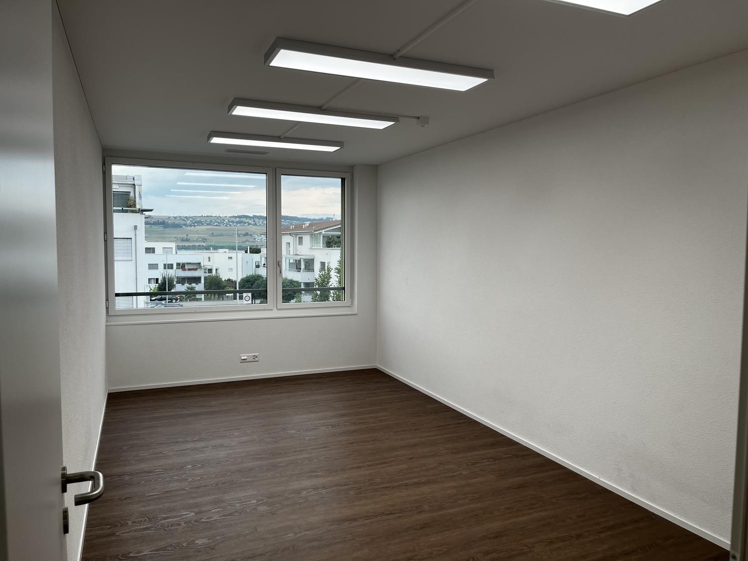 139m² bureau, photo 5 sur 10