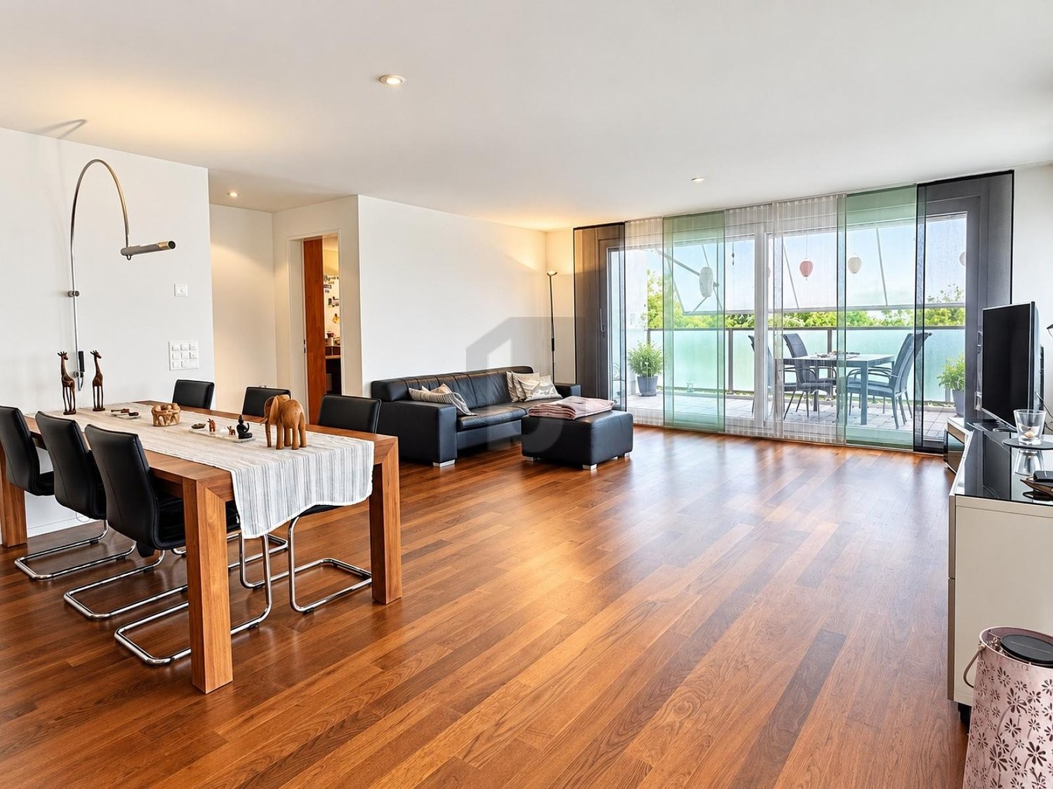 Appartement meublé de 2 ½ pièces, photo 2 sur 4