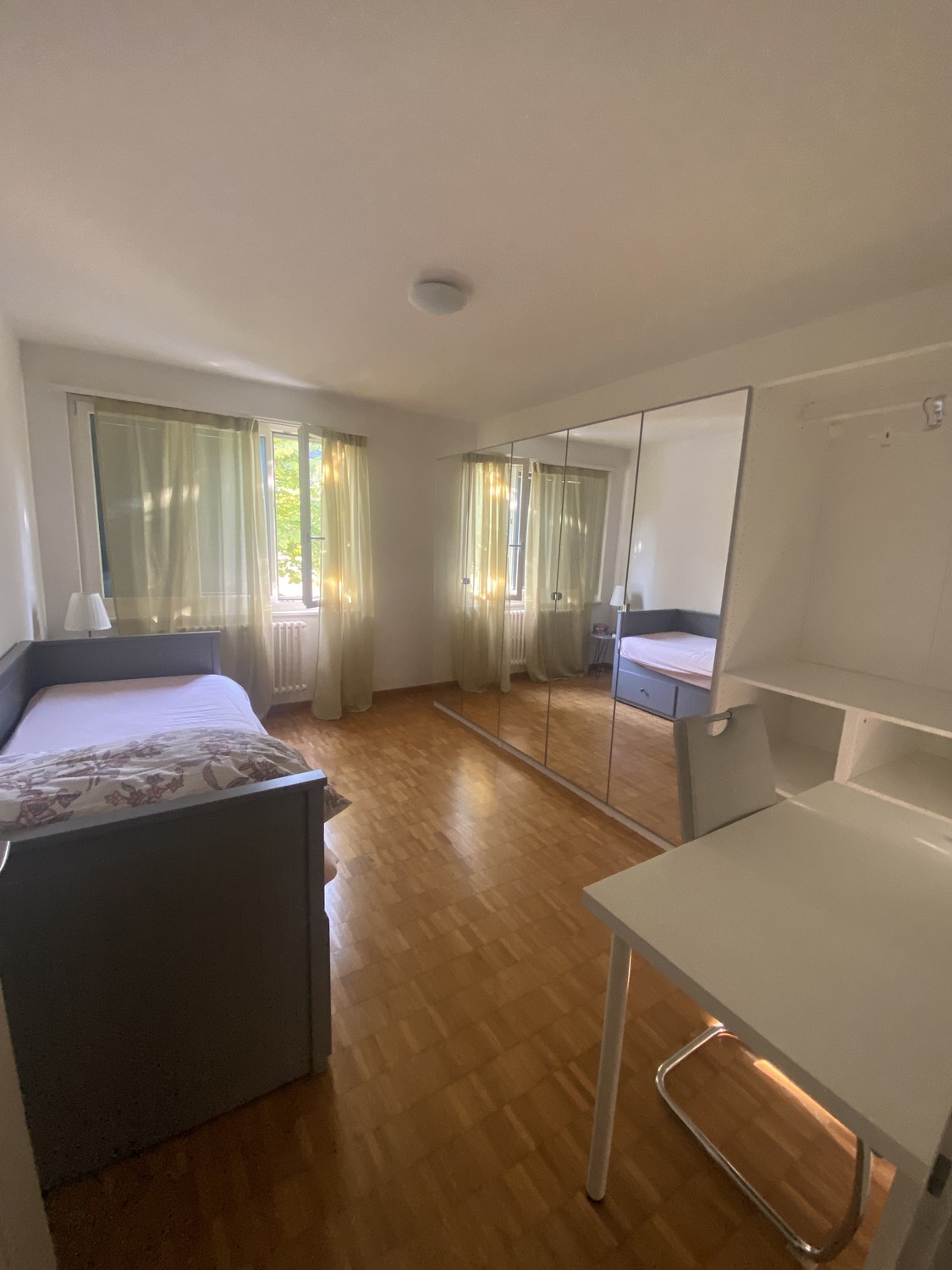 Chambre dans une colocation, photo 1 sur 4