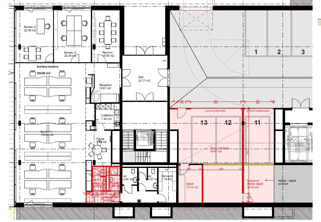 305m² office