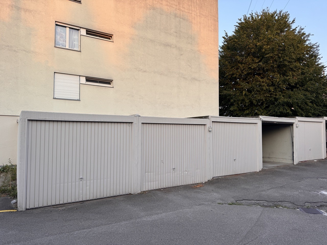 Garage individuelle, photo 1 sur 2