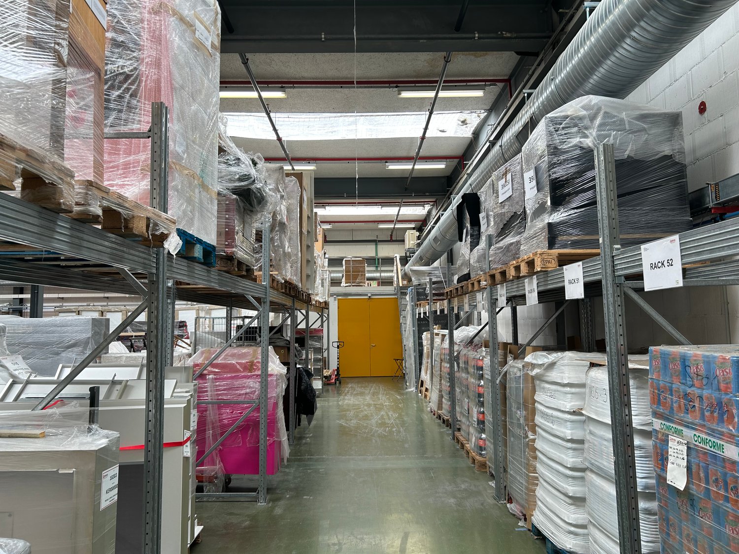 1267m² industrial object