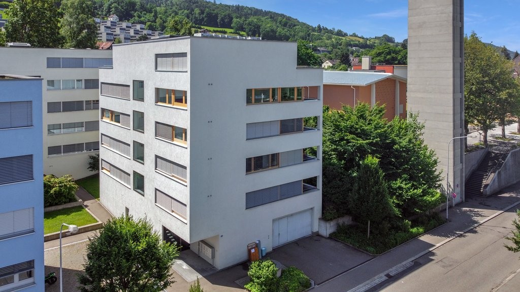 Place de stationnement souterraine de 12m²