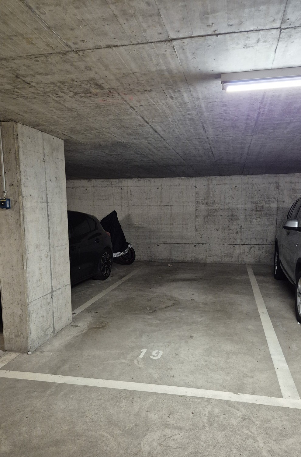 Place de parc souterraine de 16m²