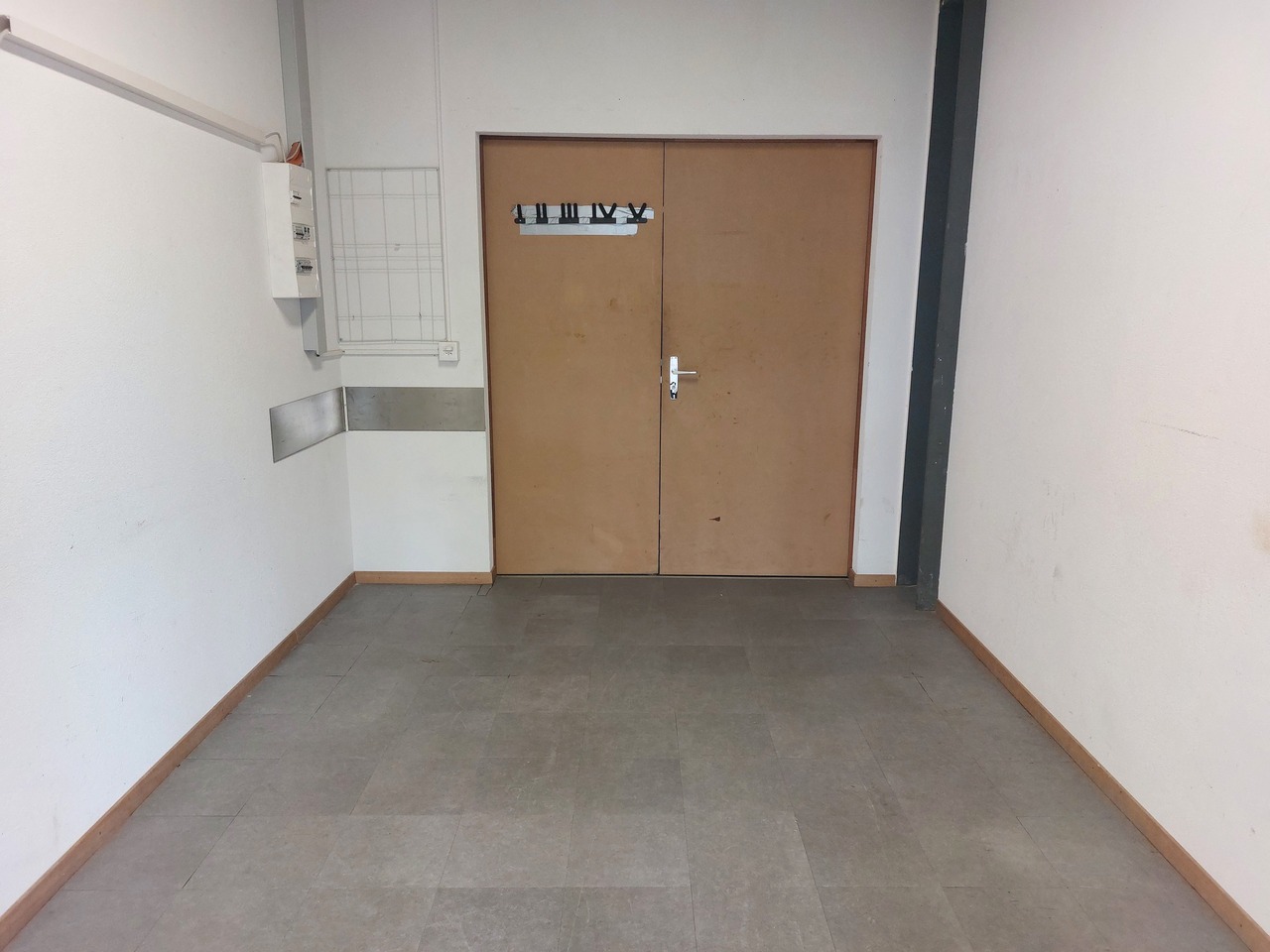 79m² commercial, photo 4 sur 7