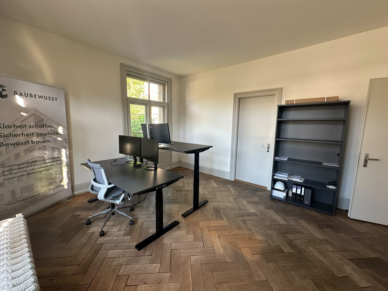 22m² office