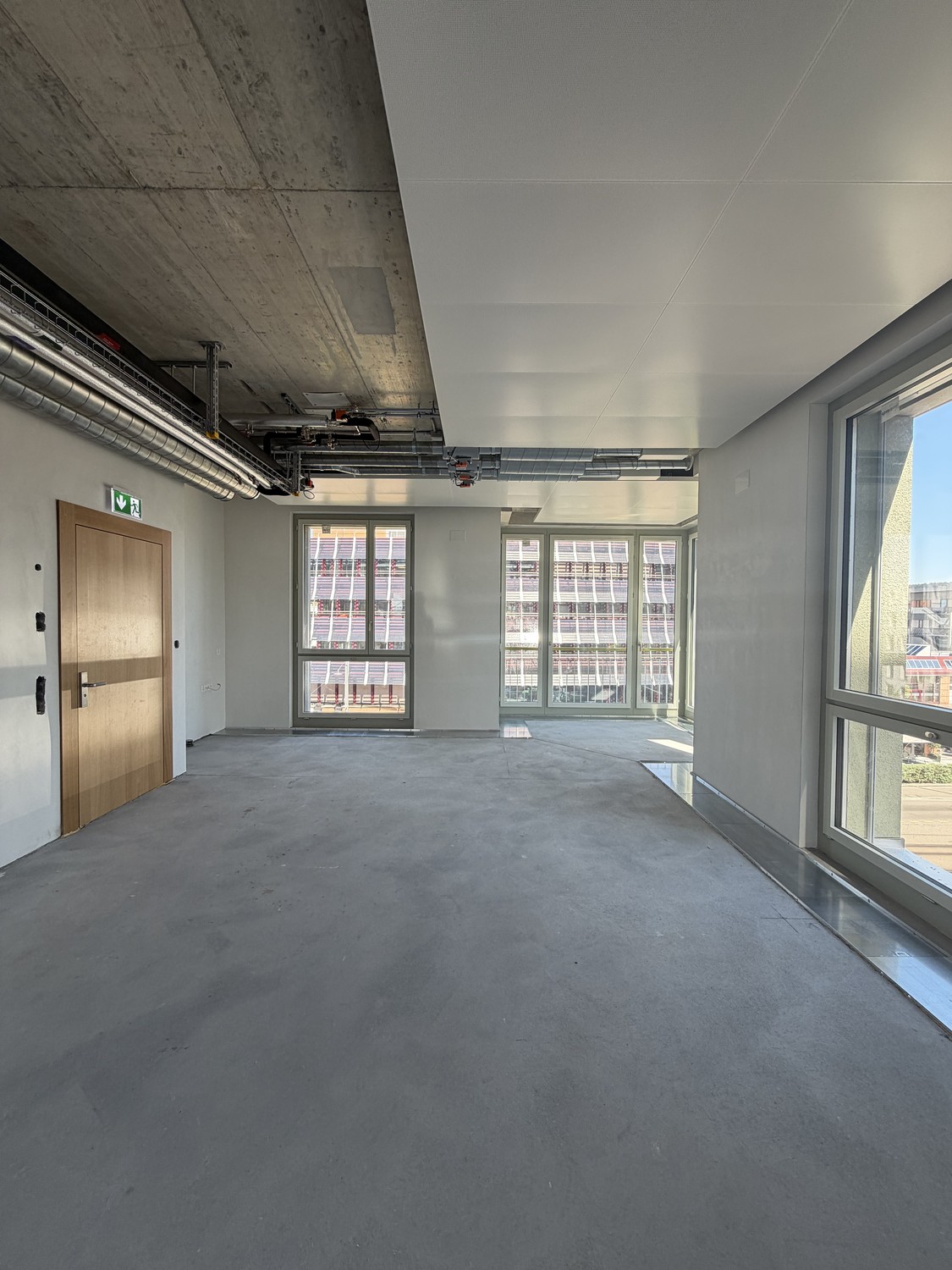 172m² bureau, photo 4 sur 10