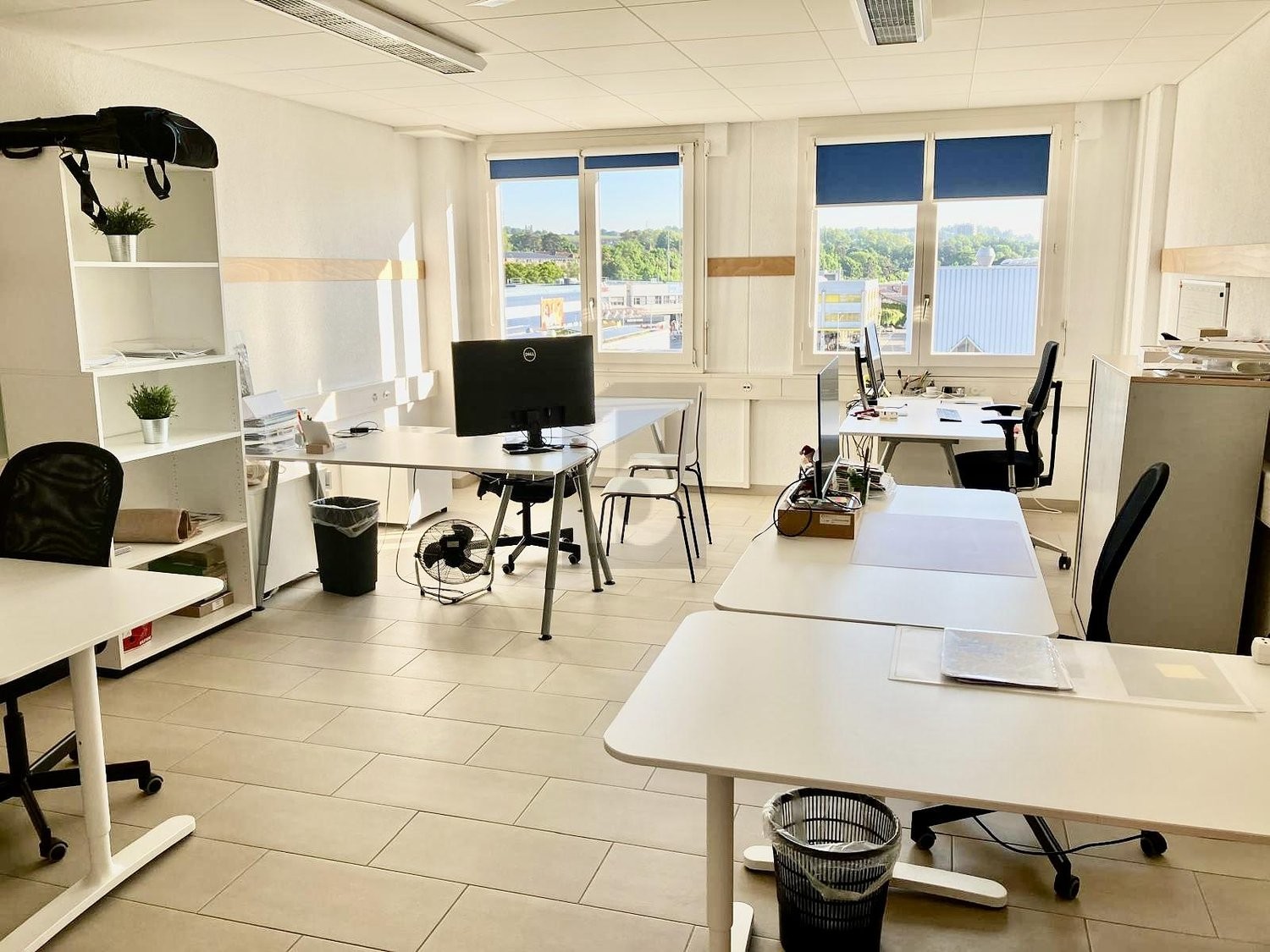 175m² office