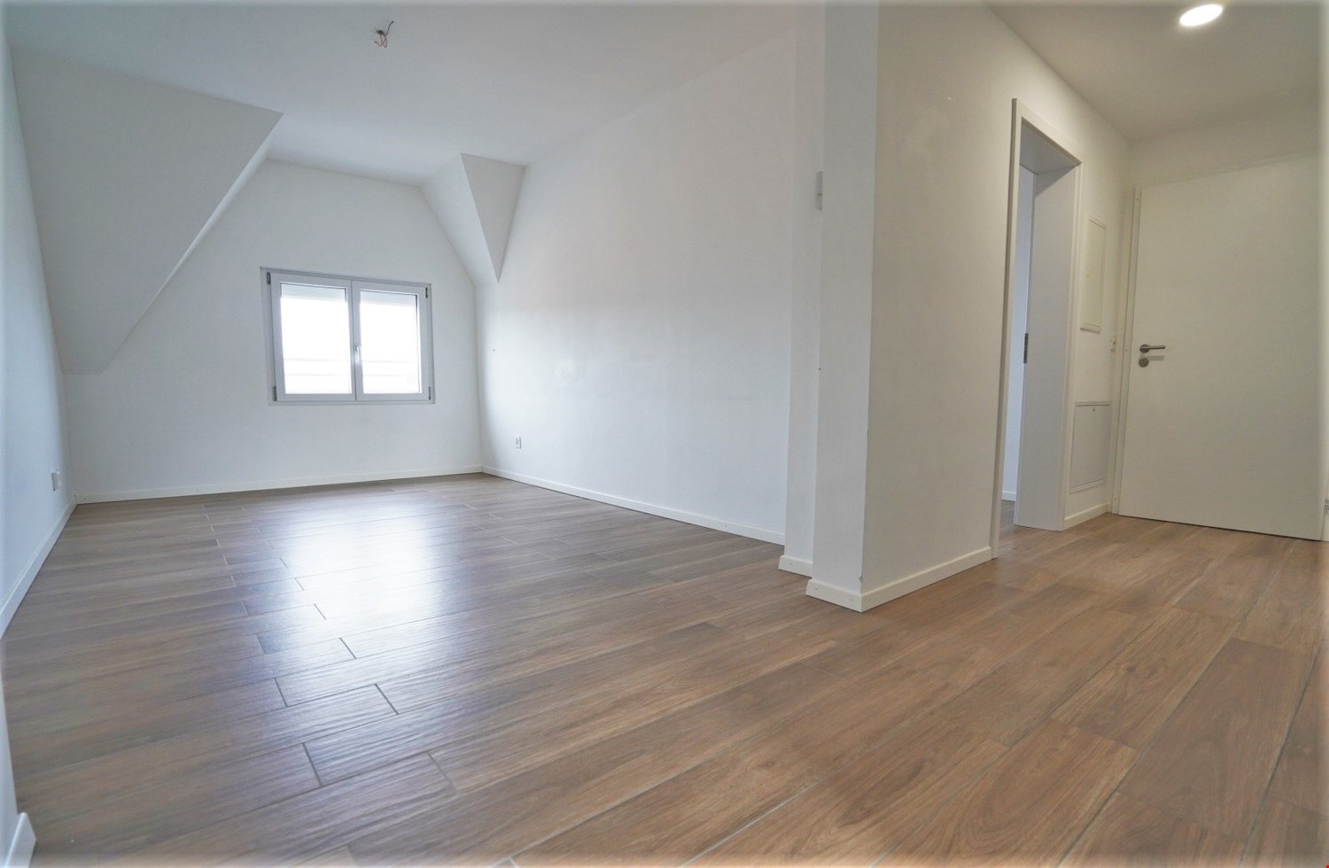 Appartement mansardé de 4 ½ pièces