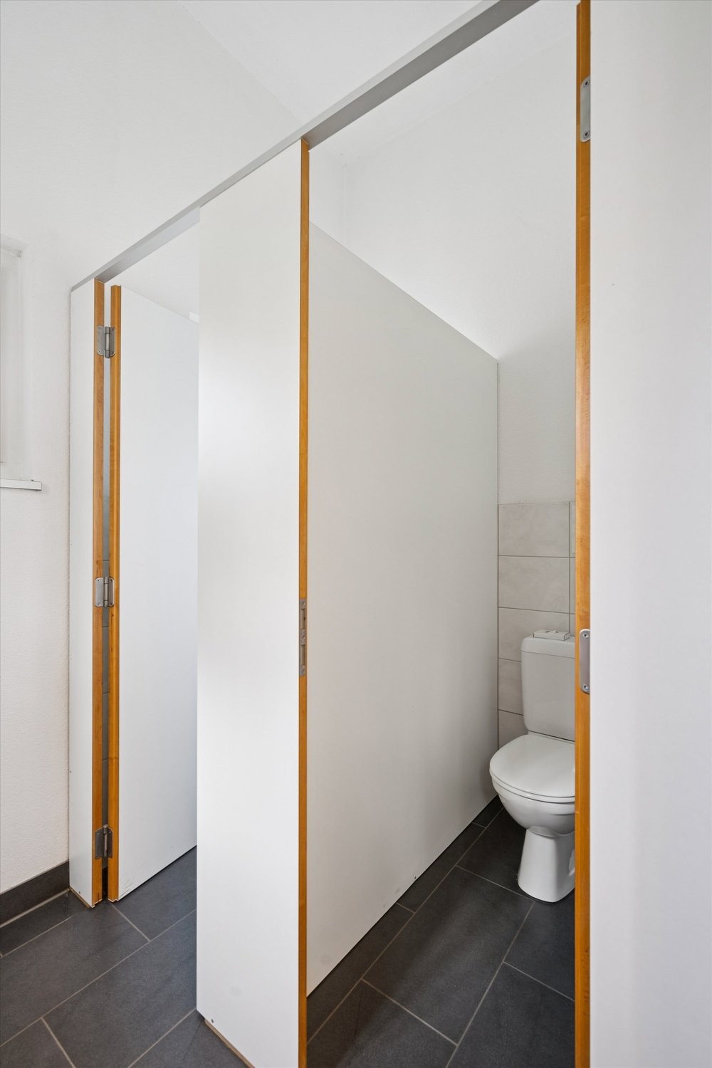 267m² commercial, photo 5 sur 10