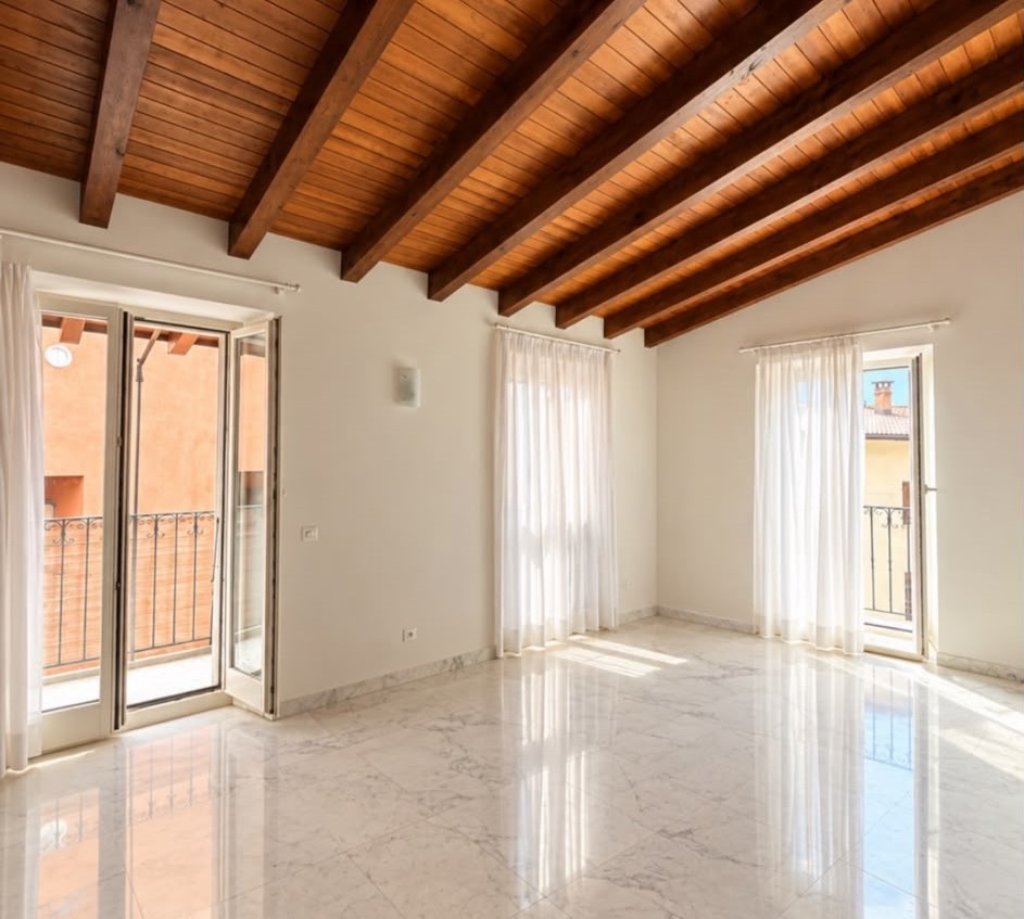 Maison individuelle de 2 ½ pièces, photo 1 sur 7