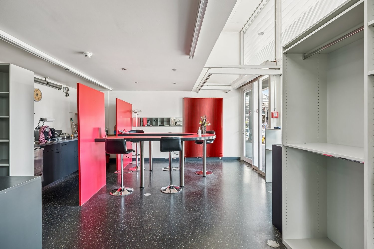 Commerce de 279m², photo 8 sur 9
