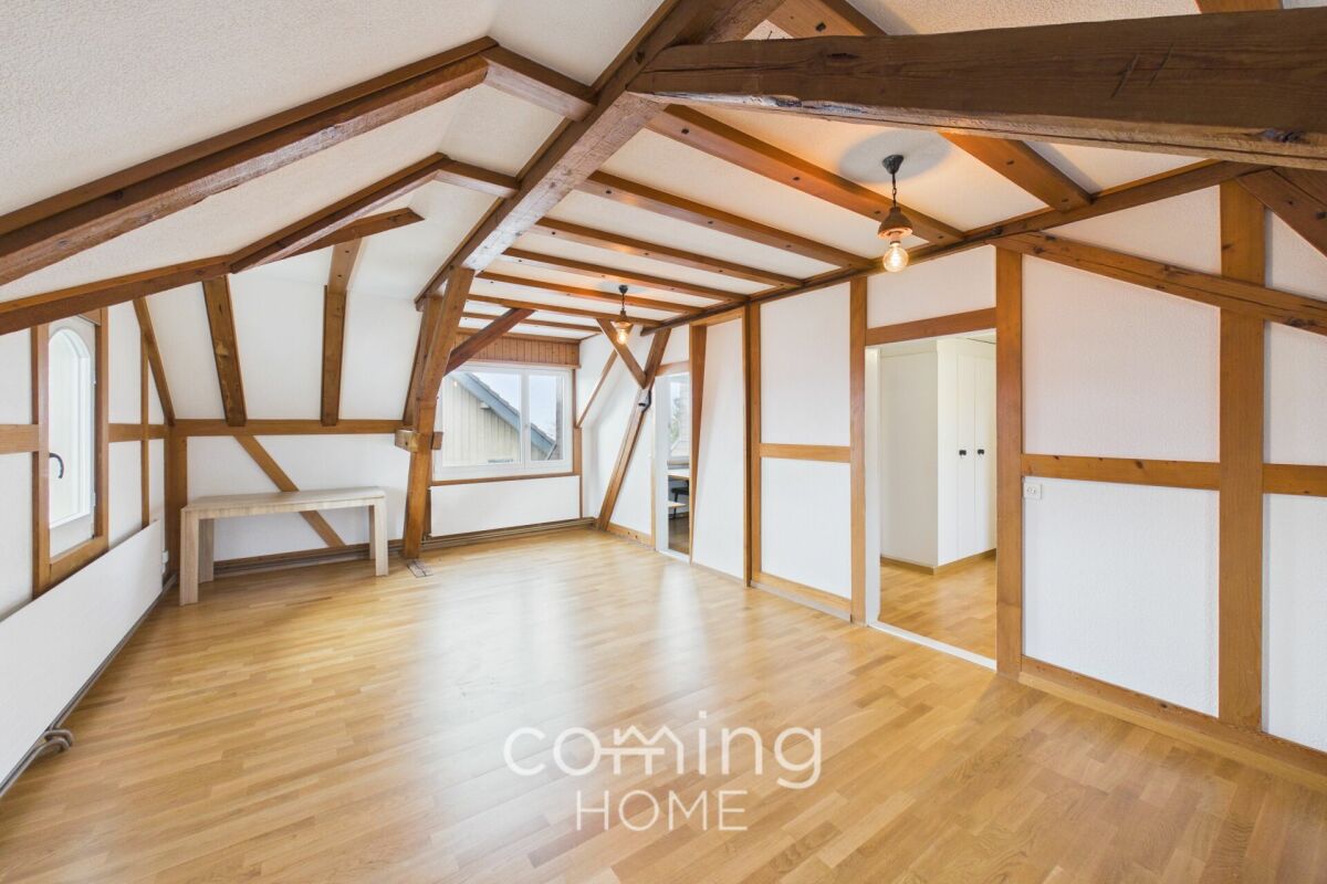 Appartement de 1 ½ pièces sous les combles, photo 1 sur 9