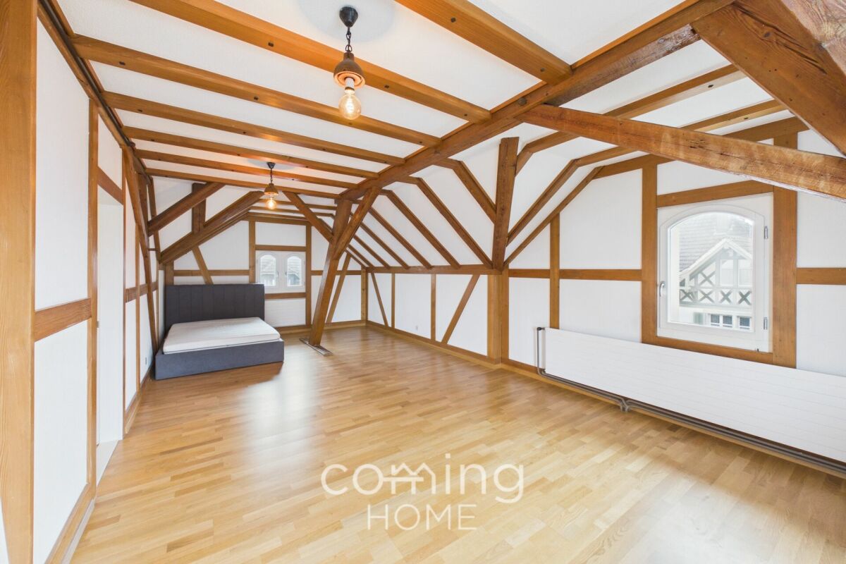 Appartement de 1 ½ pièces sous les combles, photo 2 sur 9