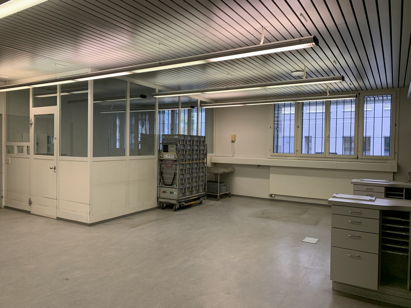 120m² commercial, photo 4 sur 7