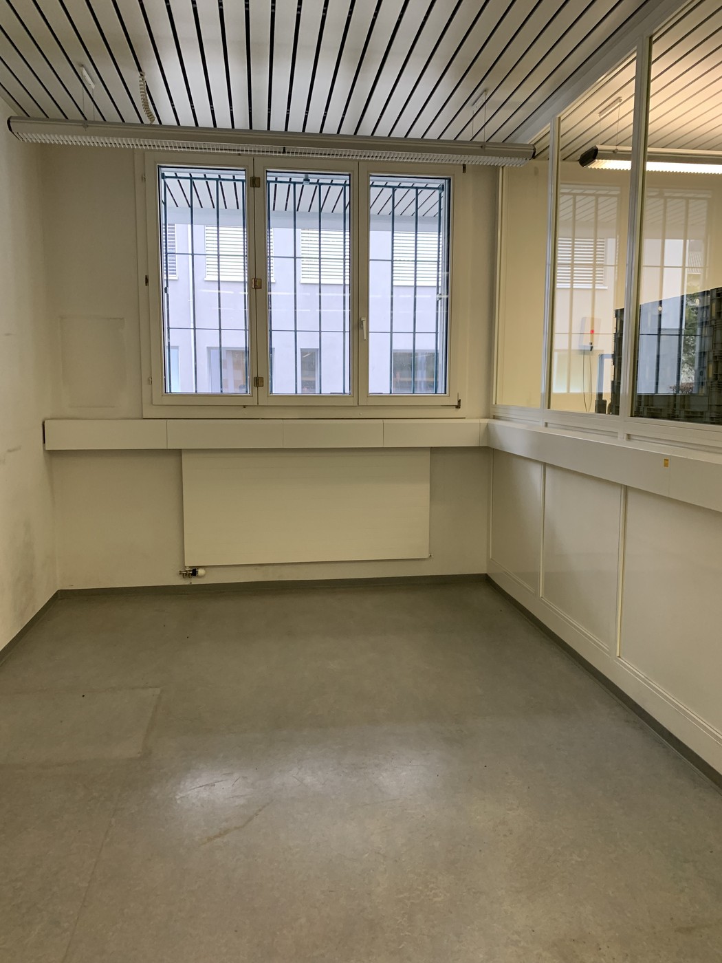 120m² commercial, photo 5 sur 7