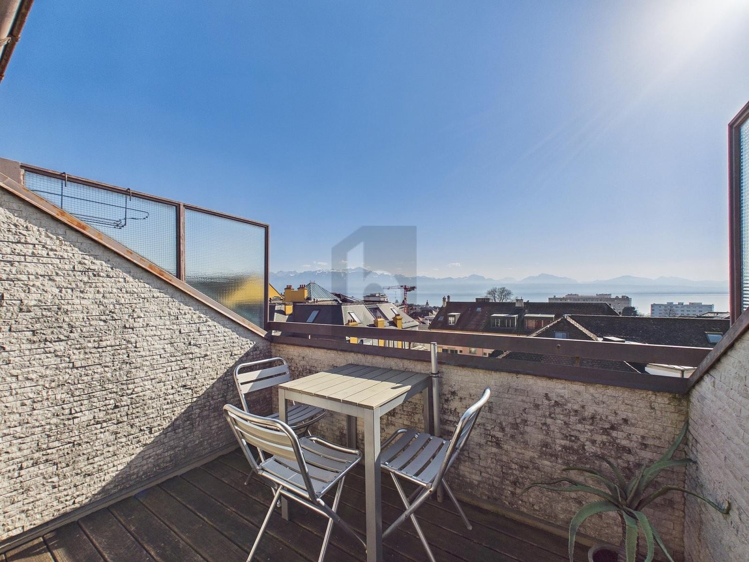 2 ½ rooms furnished flat, photo 1 sur 4