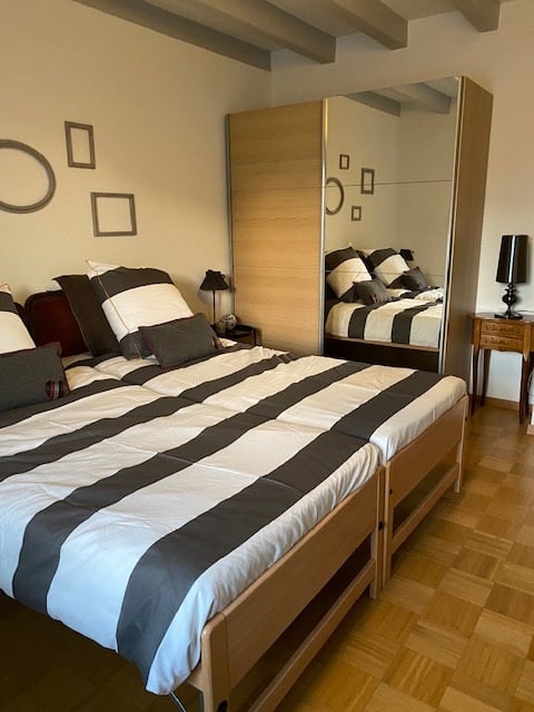 1 room single room, photo 1 sur 5