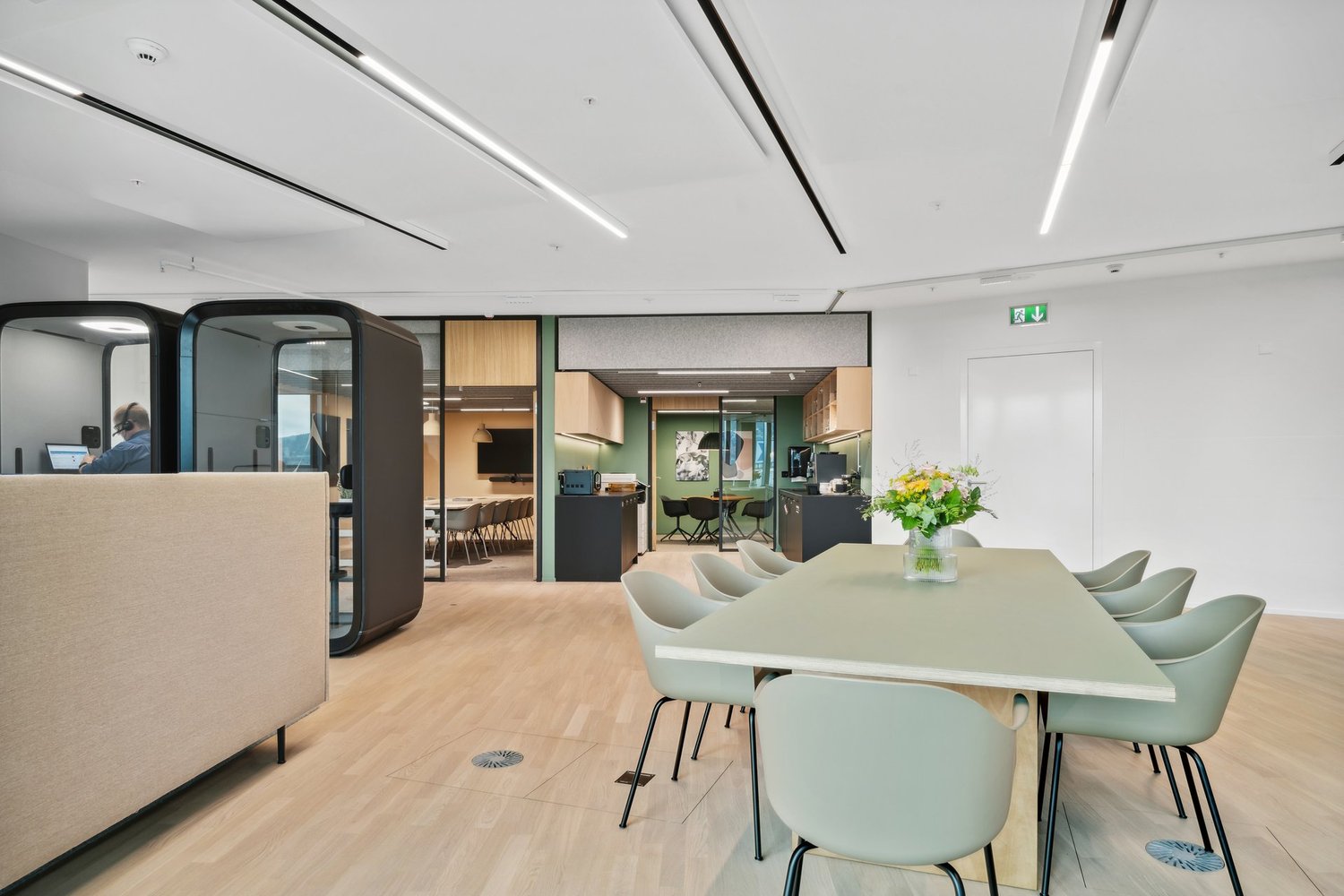 Bureau de 100m²