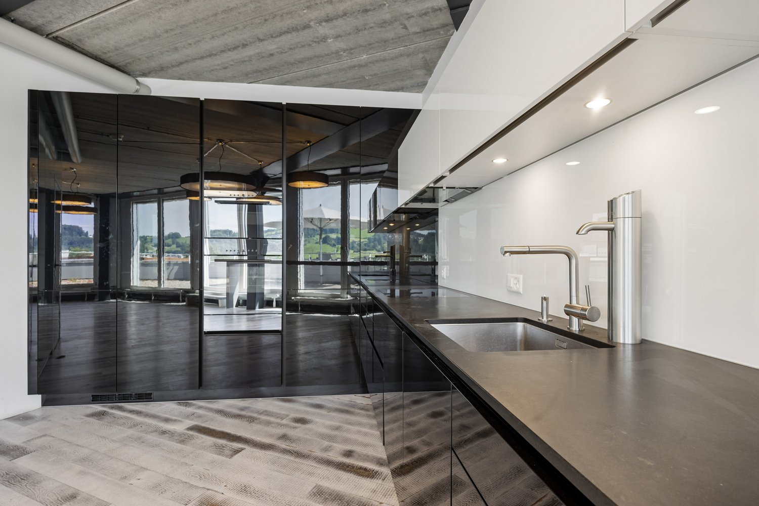 592m² bureau, photo 7 sur 10