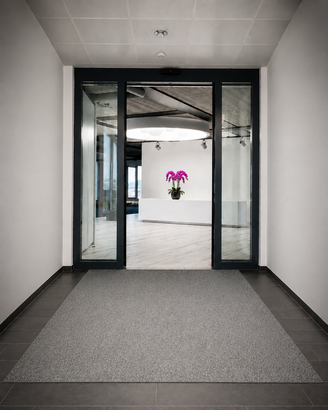 592m² bureau, photo 2 sur 10