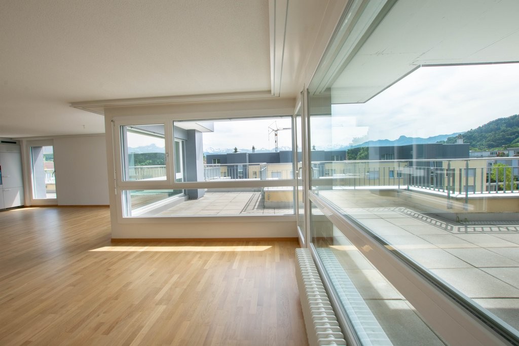 Appartement en attique de 4 ½ pièces, photo 3 sur 10