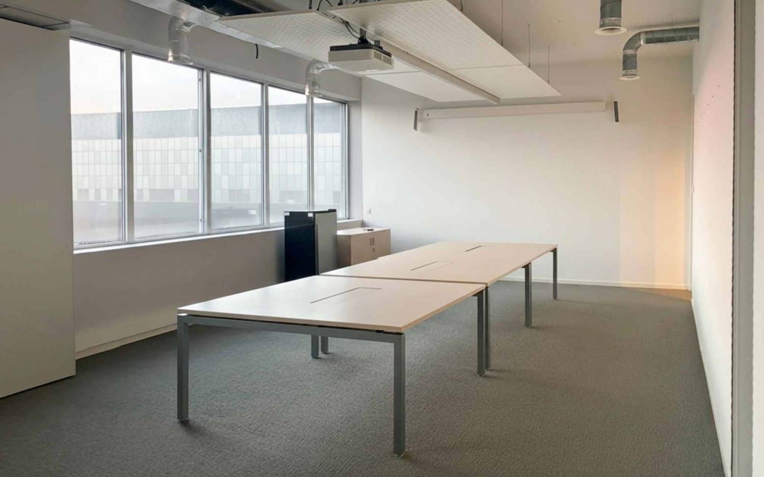 732m² commercial, photo 3 sur 10