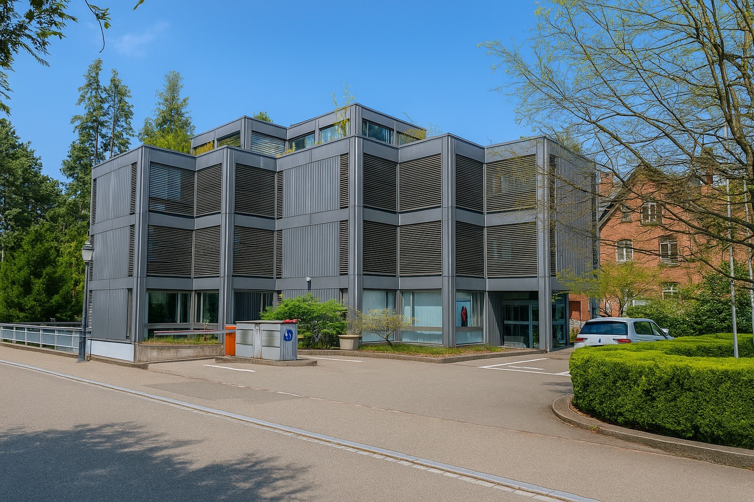1807m² de bureaux