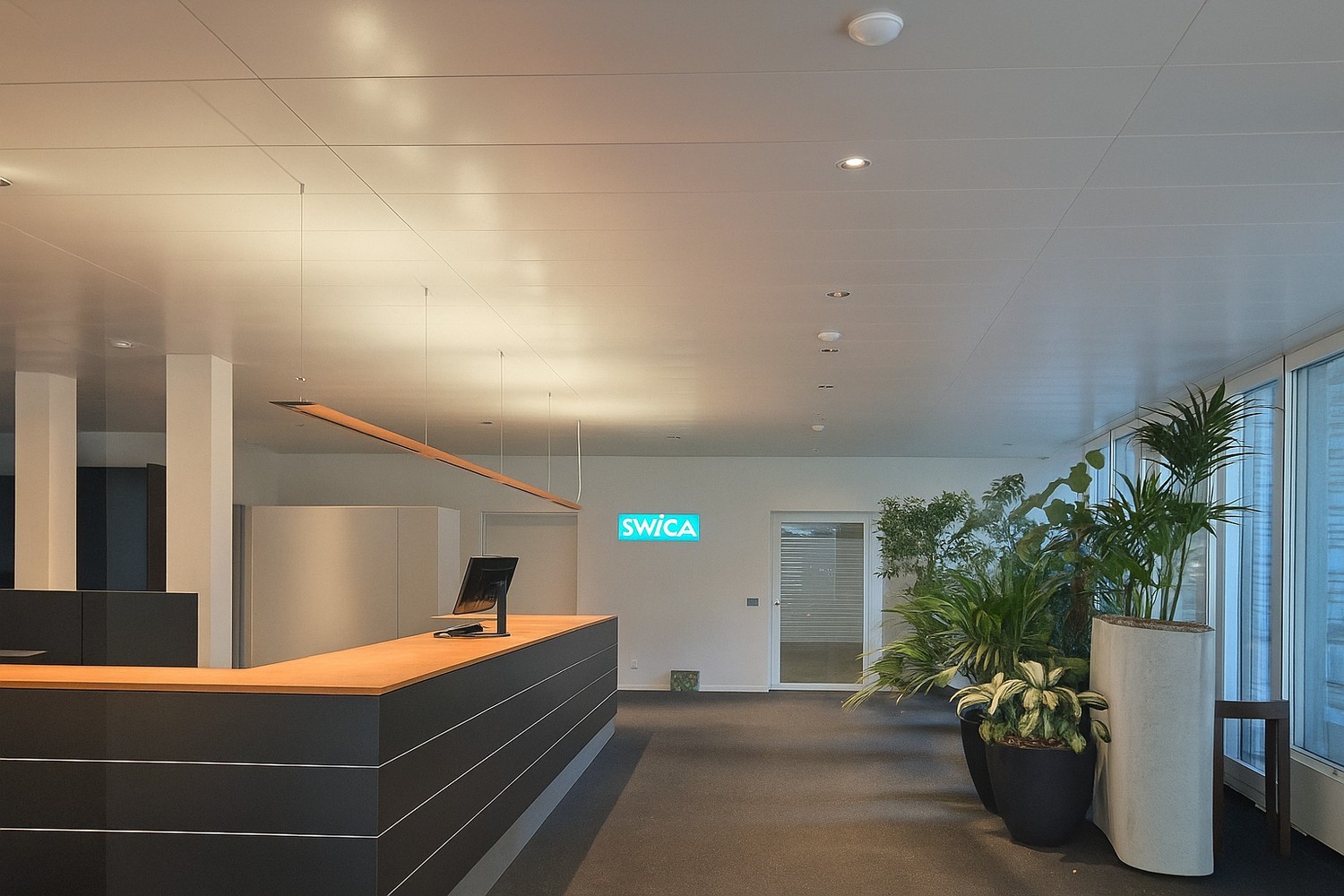 1807m² de bureaux