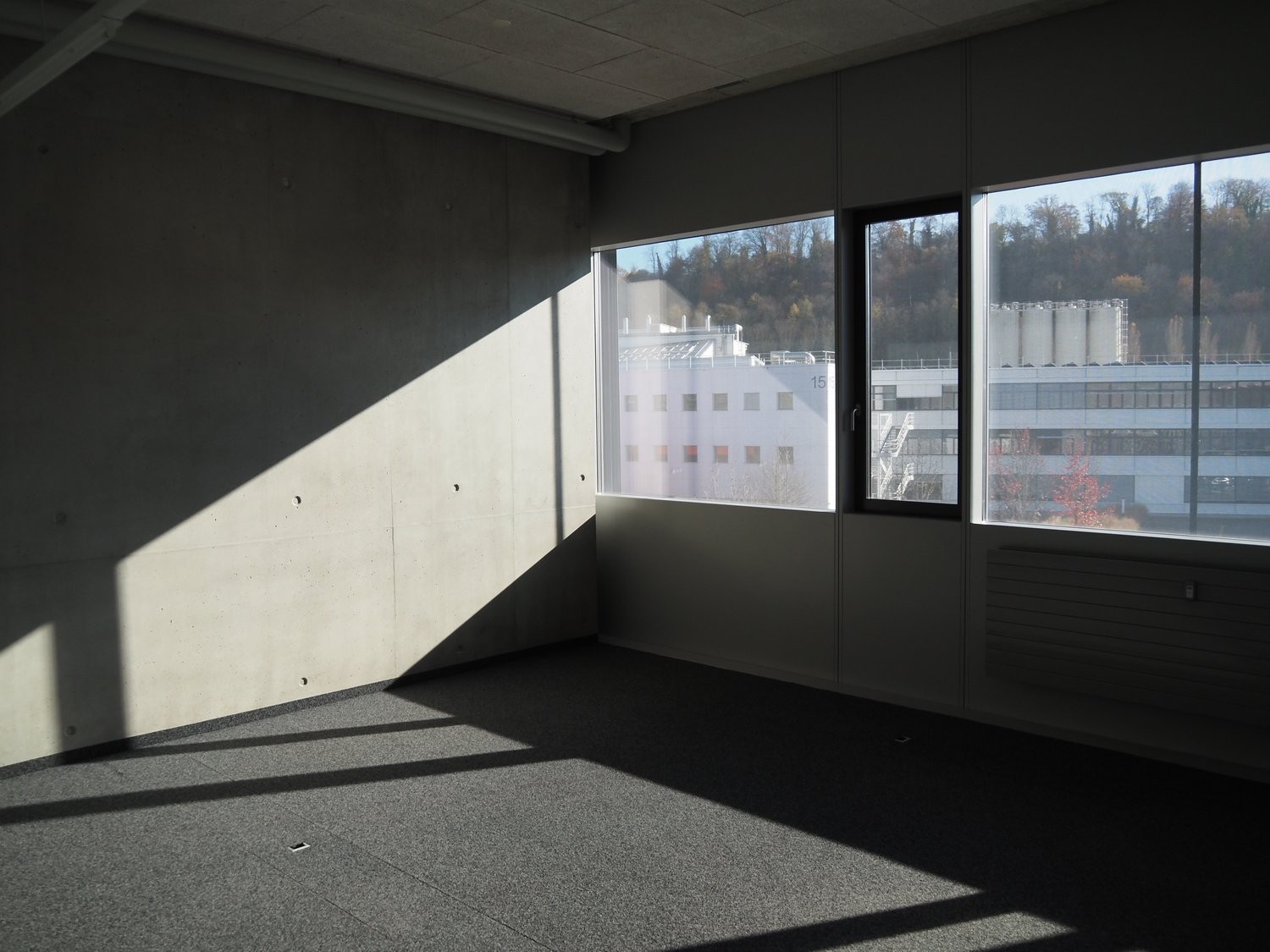 169m² office