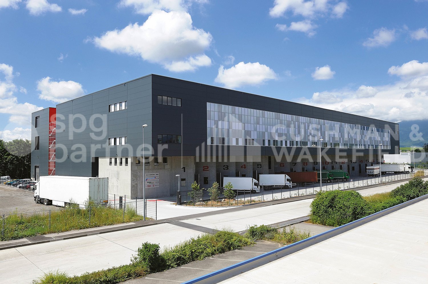 5300m² commercial