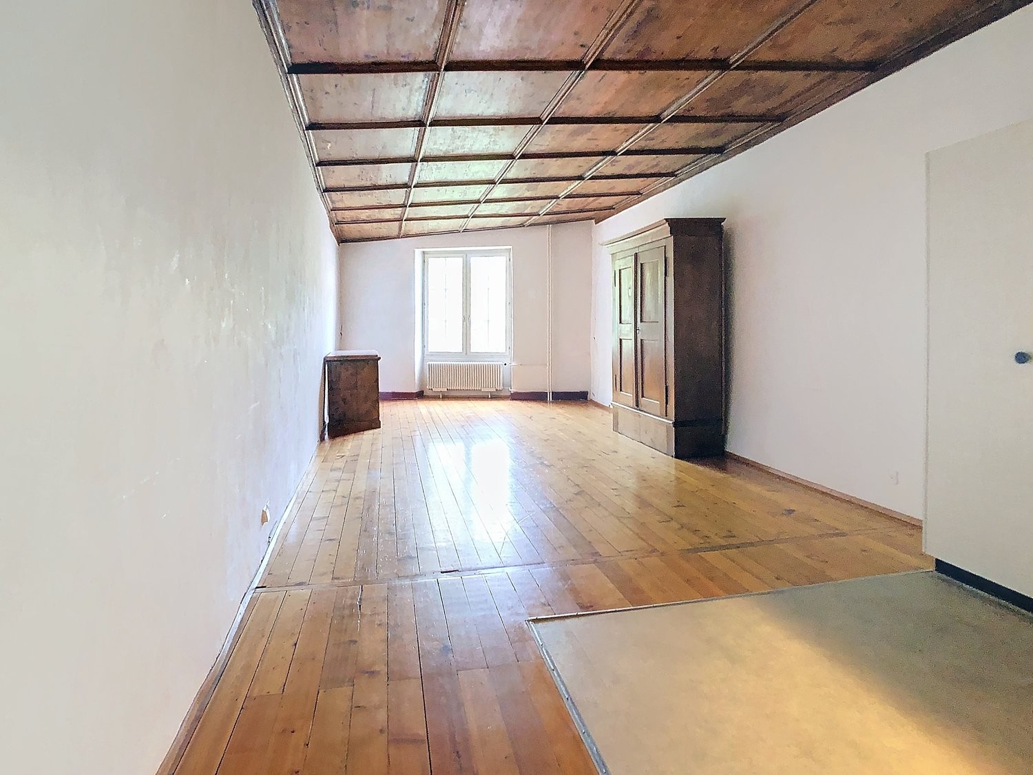 1 room studio