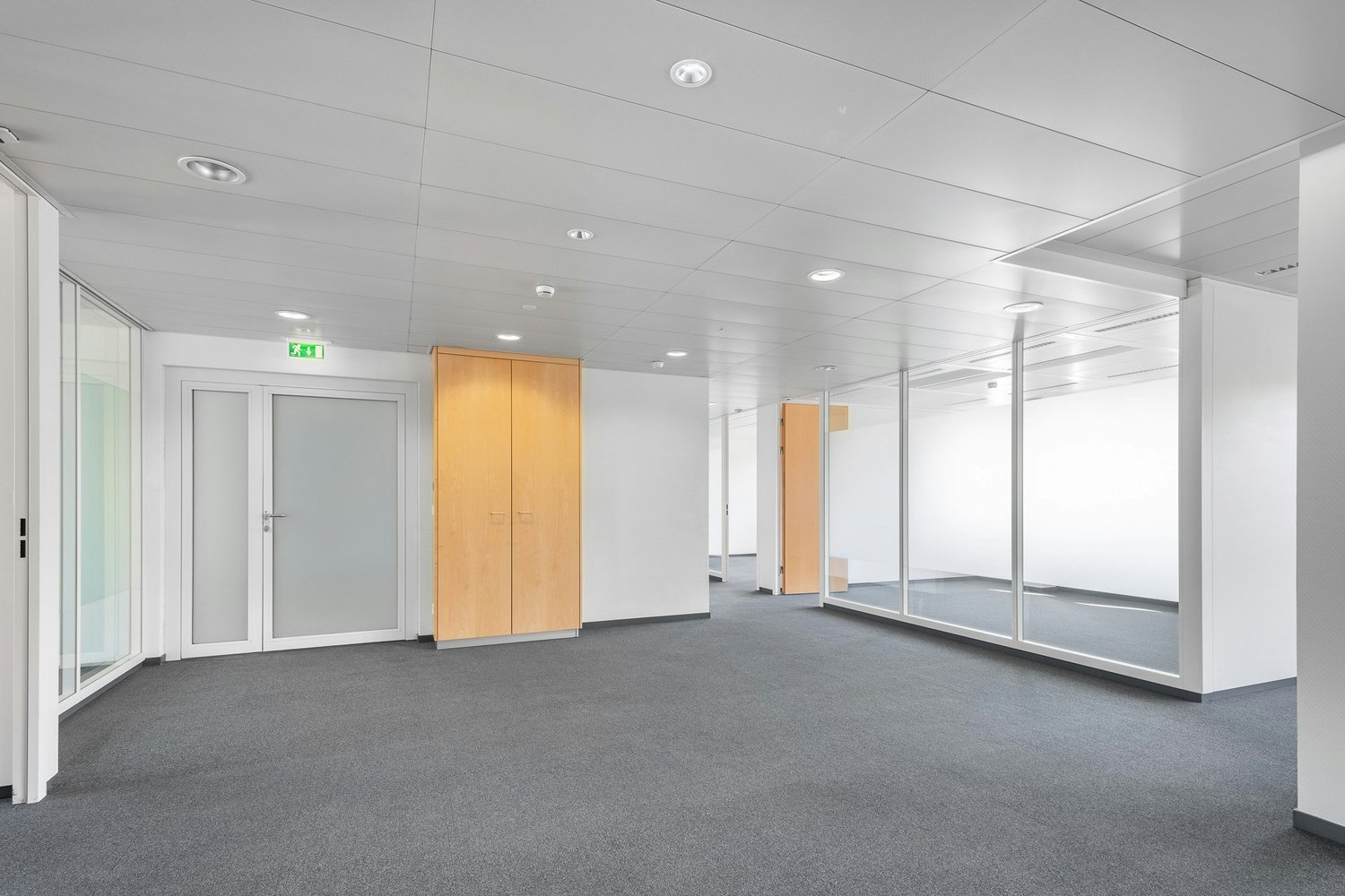 610m² bureau, photo 9 sur 10