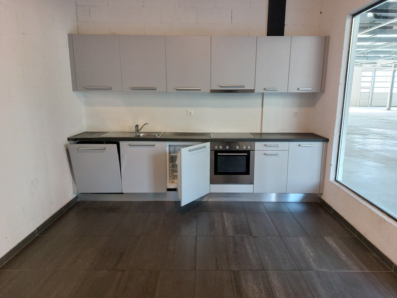 1176m² atelier, photo 5 sur 7